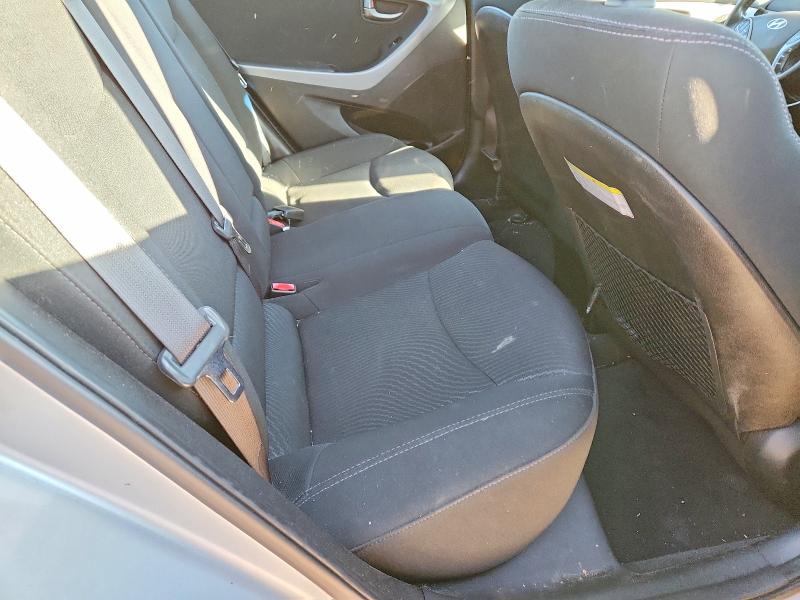Photo 10 from auction – 2015 HYUNDAI ELANTRA with VIN 5NPDH4AE2FH622364