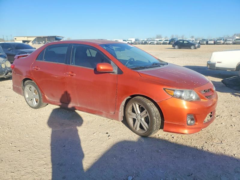 Photo 4 from auction – 2013 TOYOTA COROLLA with VIN 2T1BU4EE4DC079600
