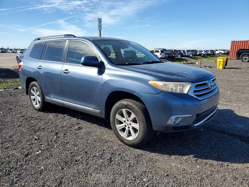 Photo 4 from auction – 2012 TOYOTA HIGHLANDER with VIN 5TDBK3EH7CS123914