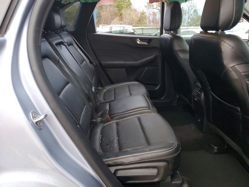 Photo 11 from auction – 2022 FORD ESCAPE SEL with VIN 1FMCU0H68NUB81354