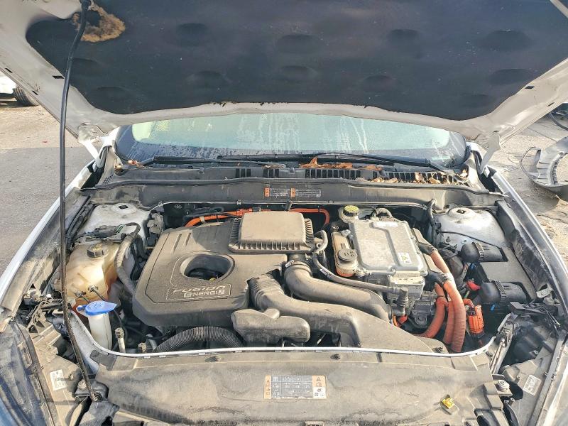 Photo 11 from auction – 2016 FORD FUSION SE with VIN 3FA6P0PU5GR291738