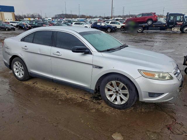 Photo 4 from auction – 2010 FORD TAURUS SE with VIN 1FAHP2DW8AG111791