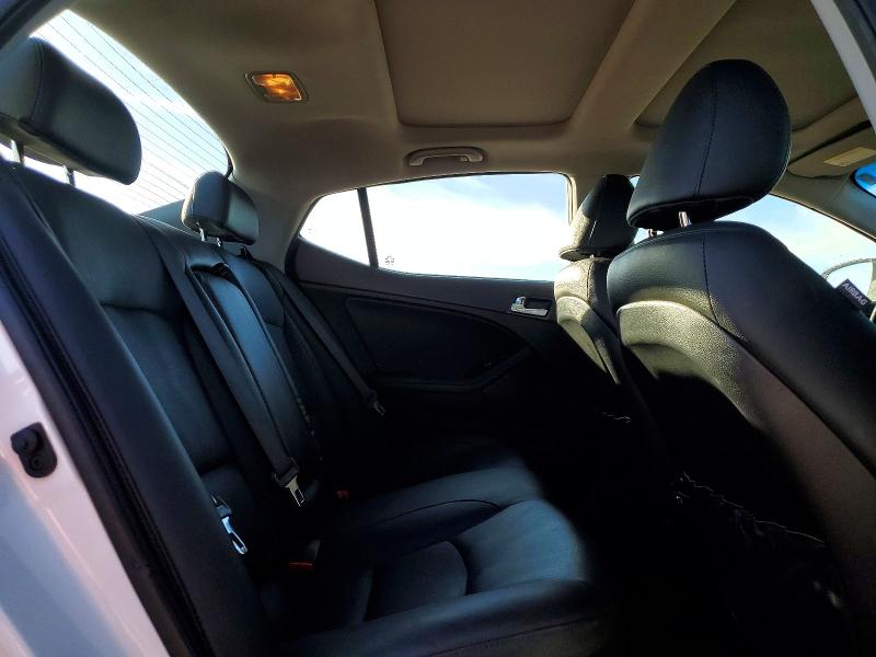 Photo 10 from auction – 2015 KIA OPTIMA EX with VIN 5XXGN4A75FG515943