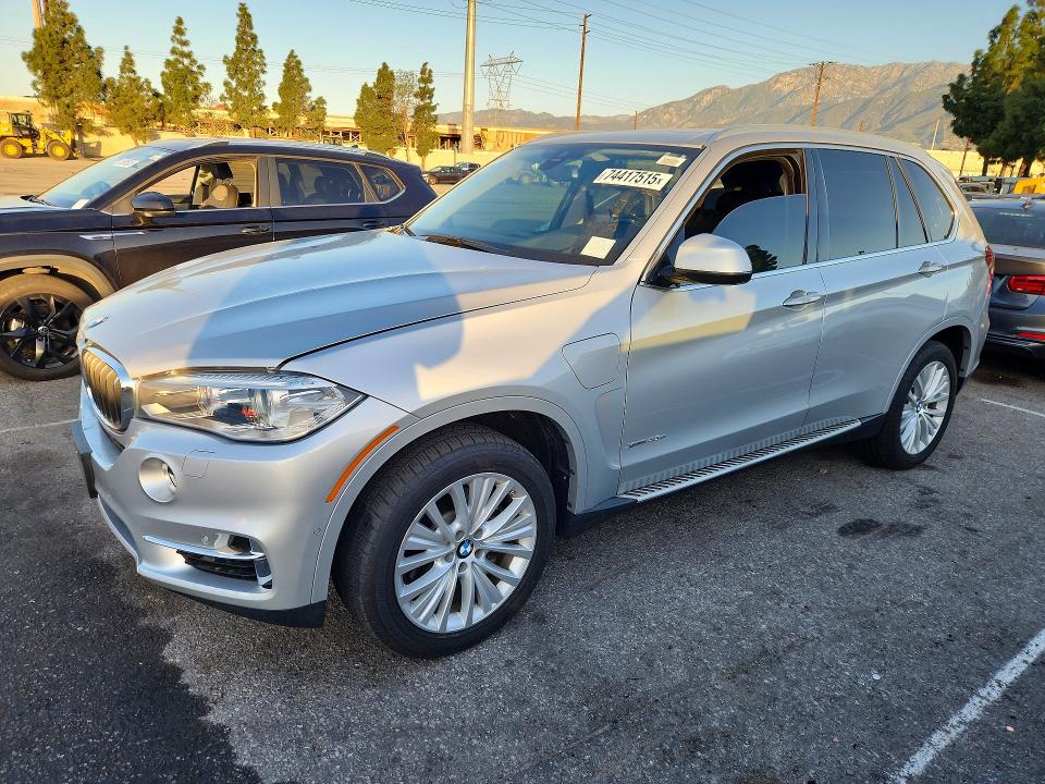 BMW X5 XDR40E 2016 with VIN 5UXKT0C53G0S77581 - Photo from auction