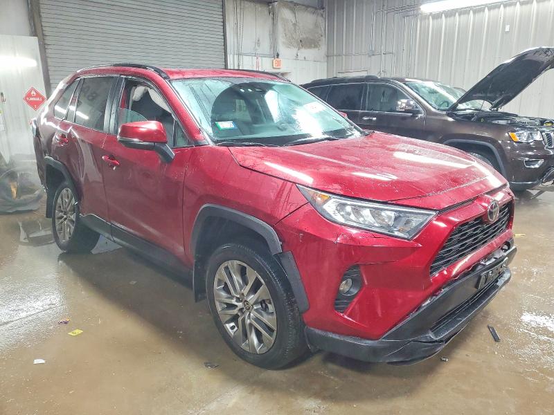 Photo 4 from auction – 2021 TOYOTA RAV4 with VIN 2T3A1RFV1MW212416