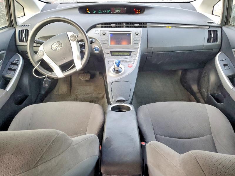 Photo 8 from auction – 2015 TOYOTA PRIUS with VIN JTDKN3DU9F1941295