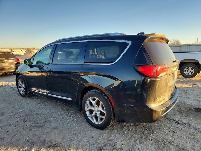 Photo 2 from auction – 2018 CHRYSLER PACIFICA L with VIN 2C4RC1GG3JR245907