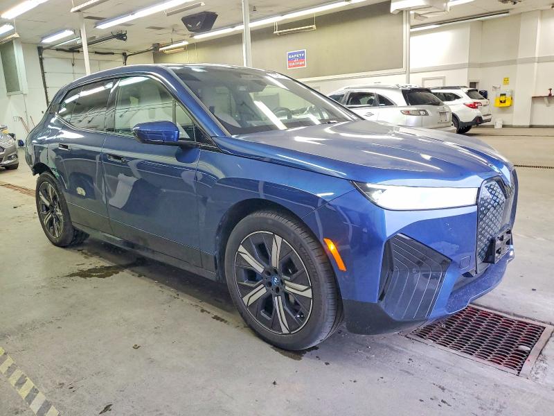 Photo 4 from auction – 2024 BMW IX with VIN WB523CF0XRCR56022