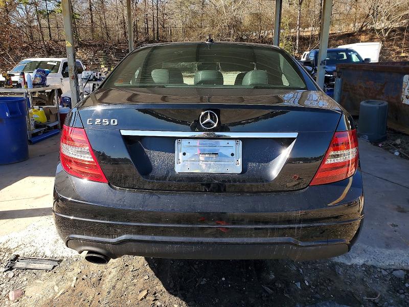 Photo 6 from auction – 2013 MERCEDES-BENZ C 250 with VIN WDDGF4HB3DA791771