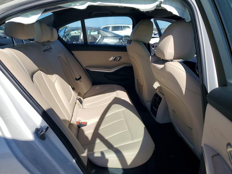 Photo 10 from auction – 2019 BMW 330I with VIN WBA5R1C53KFH22443