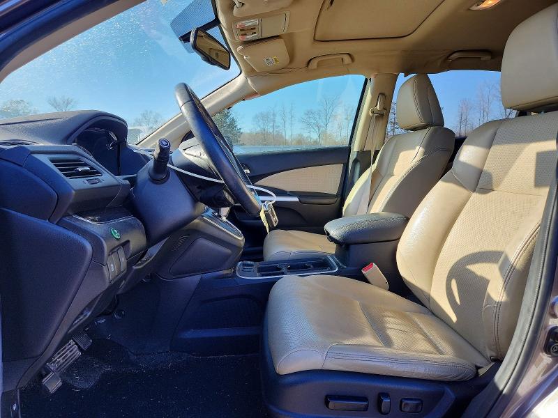 Photo 7 from auction – 2016 HONDA CR-V with VIN 2HKRM3H75GH515815