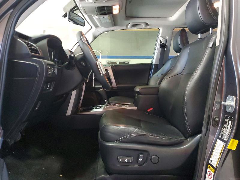 Photo 7 from auction – 2018 TOYOTA 4RUNNER with VIN JTEZU5JR4J5191315