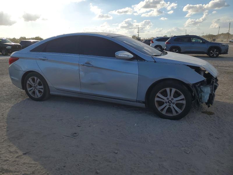 Photo 4 from auction – 2013 HYUNDAI SONATA SE with VIN 5NPEC4AC9DH629021