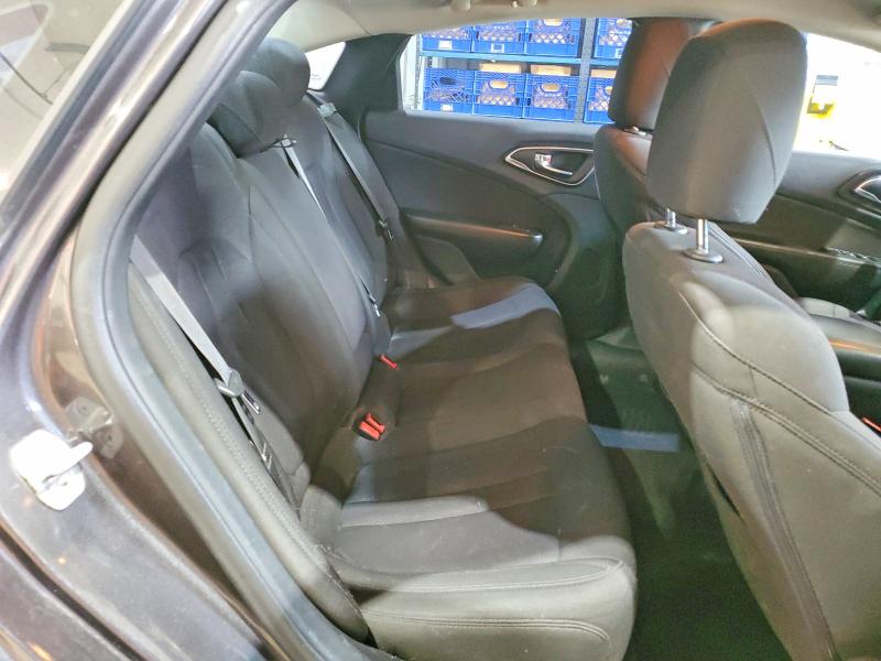 Photo 10 from auction – 2015 CHRYSLER 200 with VIN 1C3CCCAB6FN527790