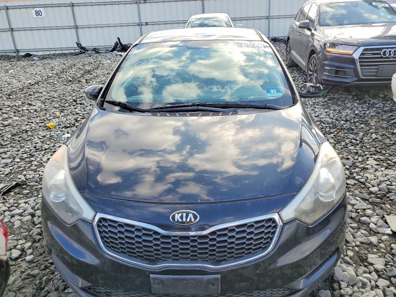 Photo 5 from auction – 2016 KIA FORTE LX with VIN KNAFK4A61G5527232