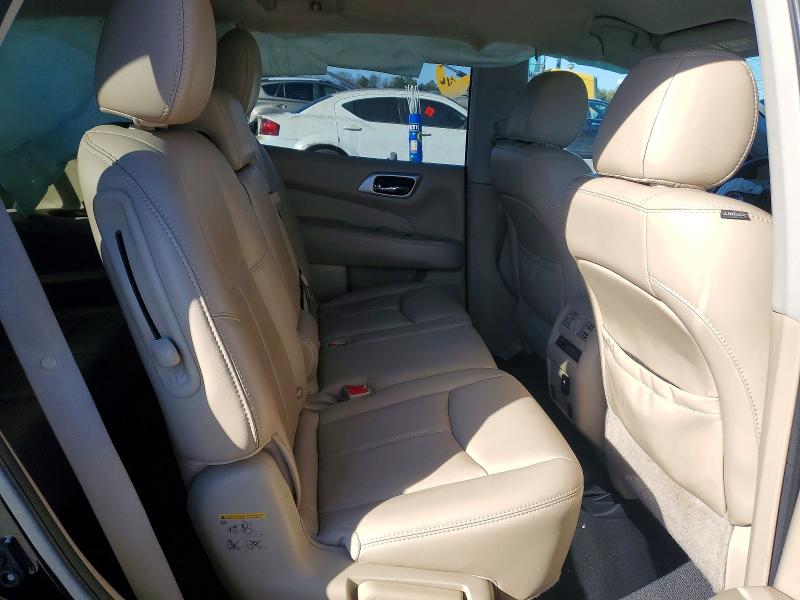 Photo 11 from auction – 2017 NISSAN PATHFINDER with VIN 5N1DR2MM2HC631421