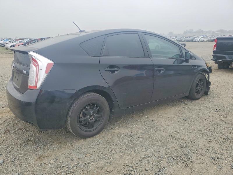 Photo 3 from auction – 2012 TOYOTA PRIUS with VIN JTDKN3DU3C5380483