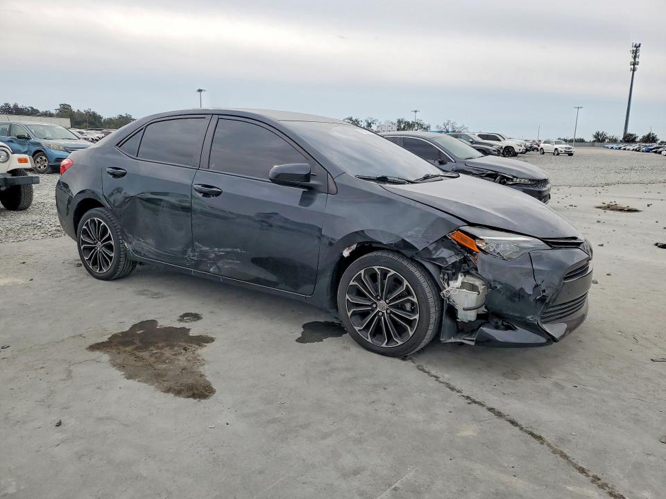 Photo 4 from auction – 2017 TOYOTA COROLLA L with VIN 5YFBURHE1HP579731