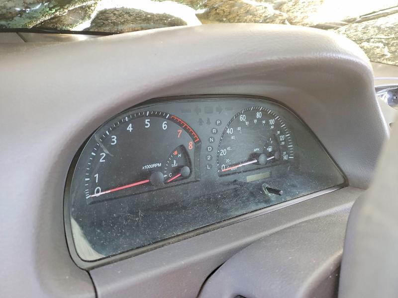 Photo 9 from auction – 2004 TOYOTA CAMRY LE with VIN 4T1BE32K64U928089