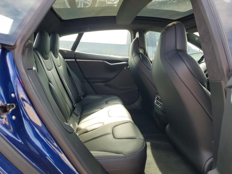 Photo 10 from auction – 2017 TESLA MODEL S with VIN 5YJSA1E2XHF198492
