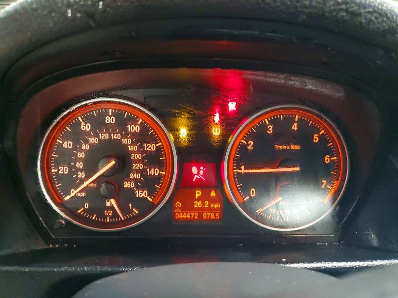 Photo 9 from auction – 2015 BMW X1 with VIN WBAVL1C54FVY33142
