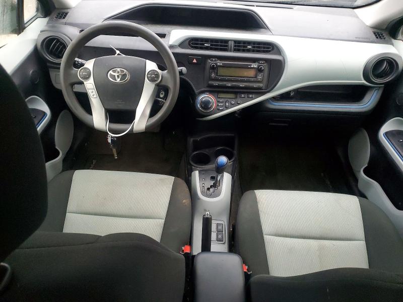 Photo 8 from auction – 2012 TOYOTA PRIUS C with VIN JTDKDTB38C1504090