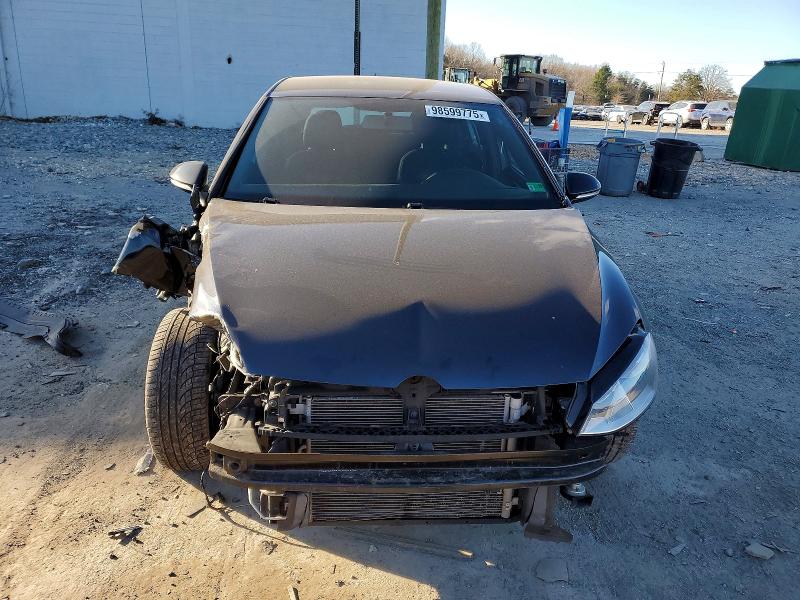 Photo 5 from auction – 2016 VOLKSWAGEN GTI with VIN 3VW4T7AU2GM058232
