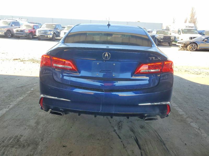 Photo 6 from auction – 2019 ACURA TLX with VIN 19UUB2F45KA000737