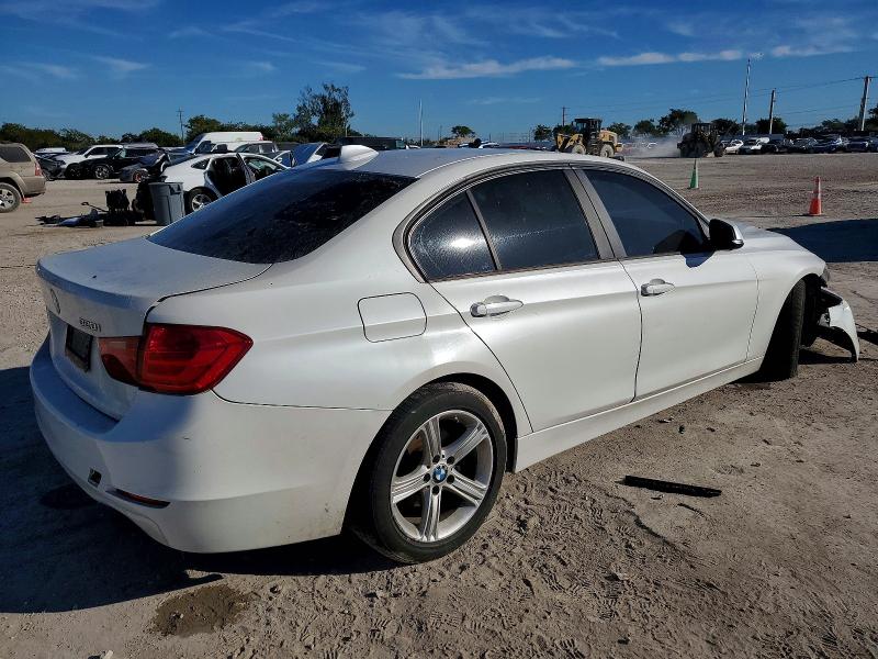 Photo 3 from auction – 2014 BMW 320 with VIN WBA3B1G56ENT01099