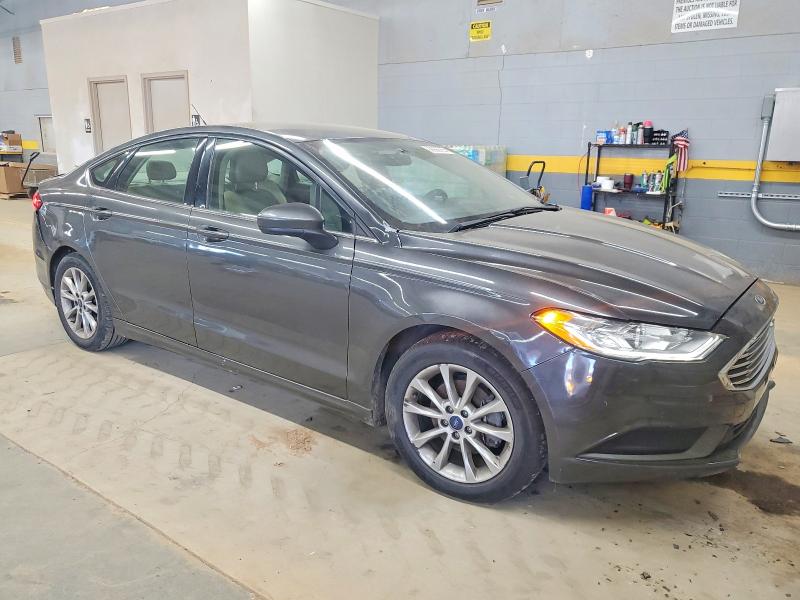 Photo 4 from auction – 2017 FORD FUSION with VIN 3FA6P0H78HR164895