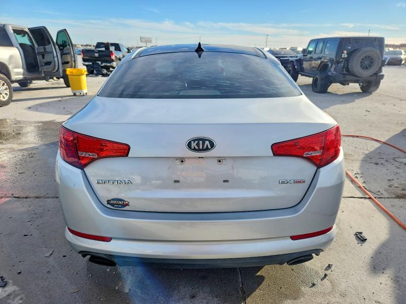 صورة رقم 6 من المزاد - 2013 KIA OPTIMA EX مع VIN 5XXGN4A76DG137502
