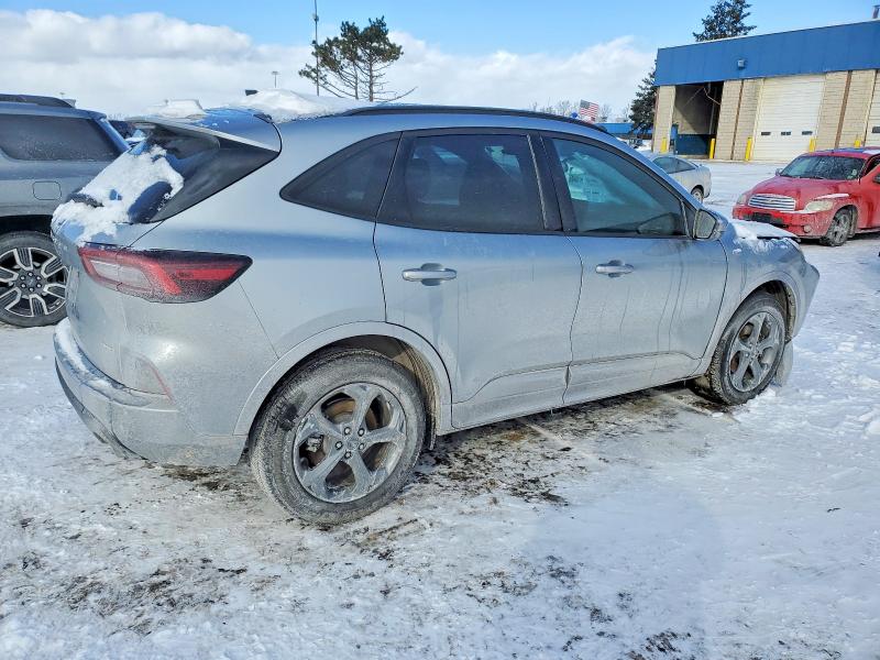 Photo 3 from auction – 2024 FORD ESCAPE with VIN 1FMCU9NA5RUA94384