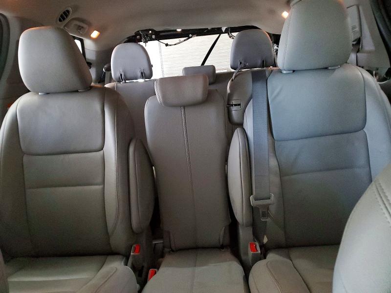 Photo 10 from auction – 2015 TOYOTA SIENNA XLE with VIN 5TDYK3DCXFS545938