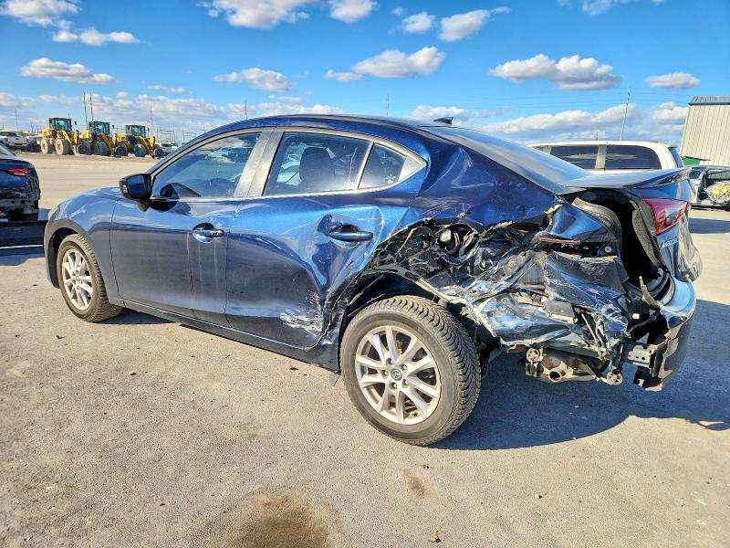 Photo 2 from auction – 2016 MAZDA 3 TOURING with VIN JM1BM1W78G1327001