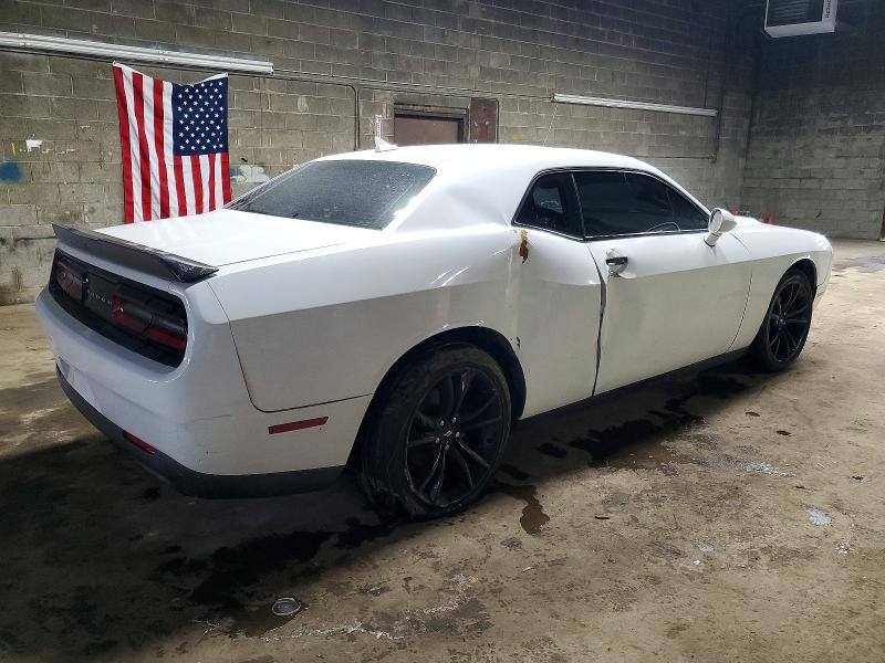 Photo 3 from auction – 2017 DODGE CHALLENGER with VIN 2C3CDZBTXHH604938