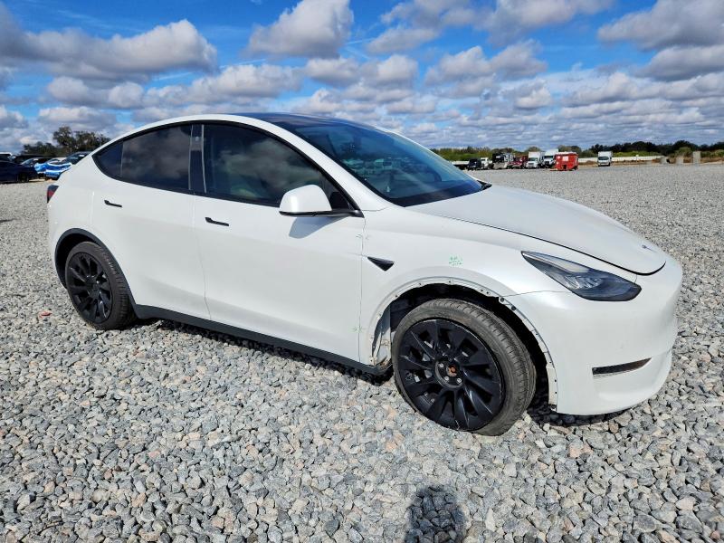 Foto 4 de la subasta – 2021 TESLA MODEL Y con VIN 5YJYGDEE8MF100350
