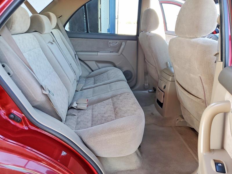 Photo 11 from auction – 2006 KIA SORENTO EX with VIN KNDJD733565569266