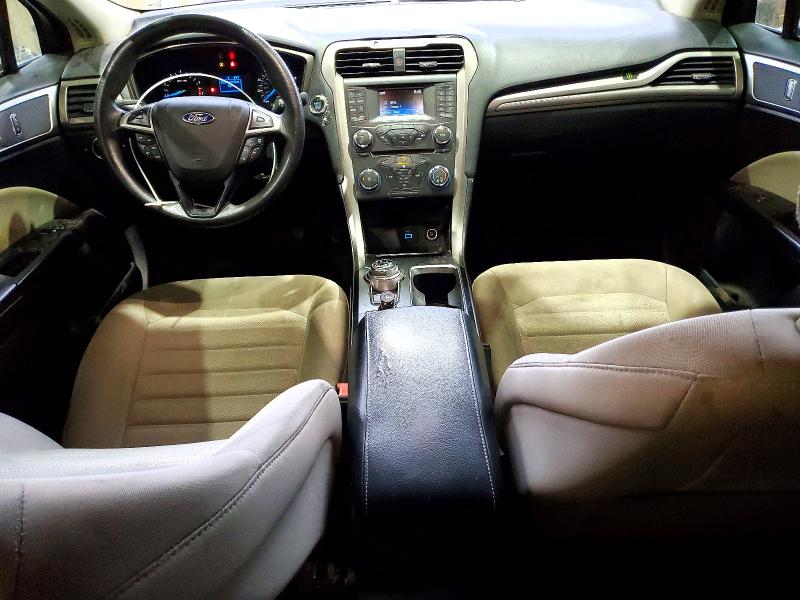 Photo 8 from auction – 2017 FORD FUSION with VIN 3FA6P0G73HR329012
