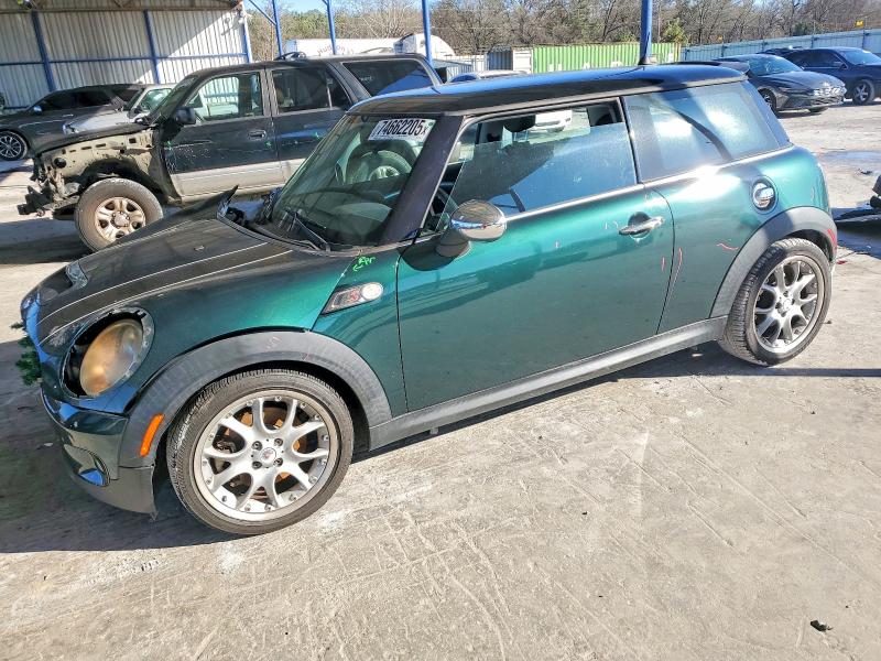 MINI COOPER S 2008 with VIN WMWMF735X8TV38695 - Photo from auction