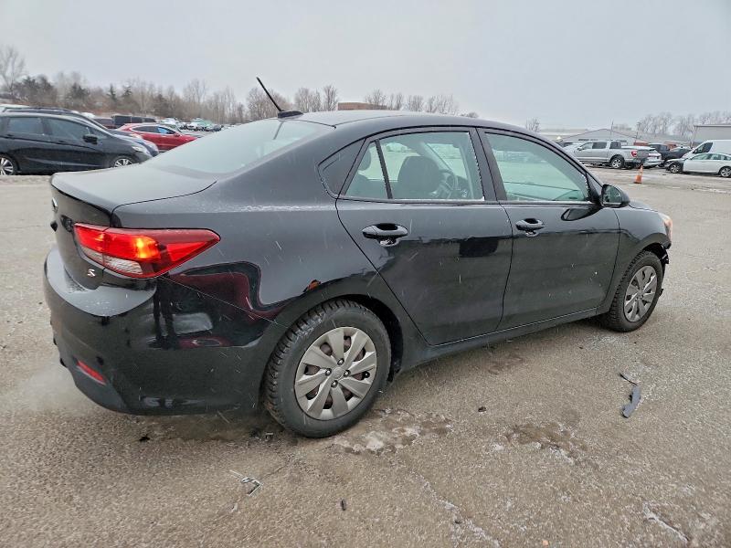 Photo 3 from auction – 2019 KIA RIO S with VIN 3KPA24AB2KE203729