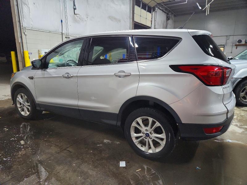 Photo 2 from auction – 2019 FORD ESCAPE with VIN 1FMCU9GD7KUA78071