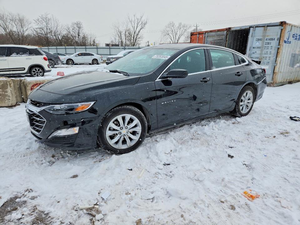 CHEVROLET MALIBU 2024 with VIN 1G1ZD5ST2RF138321 - Photo from auction