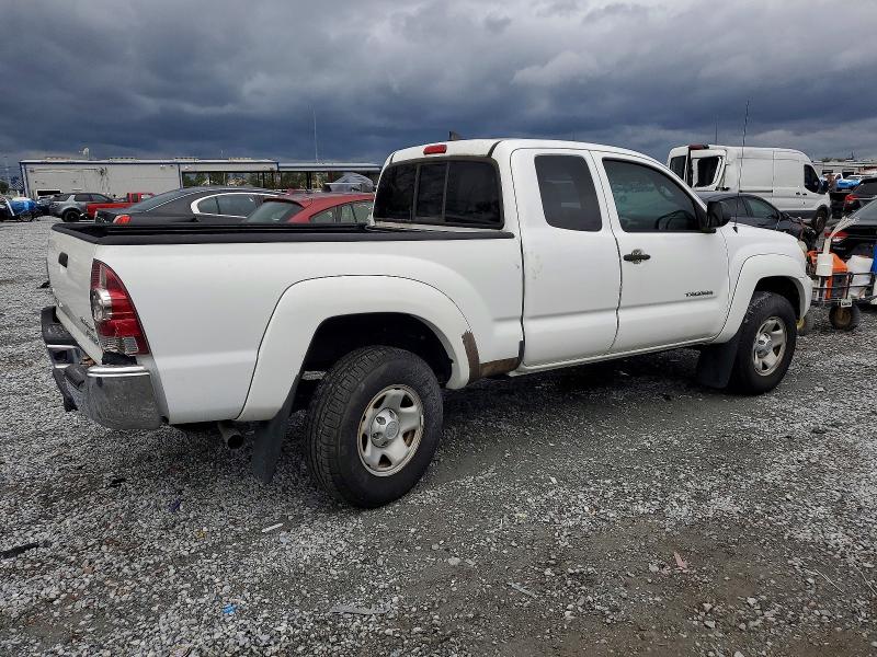 Photo 3 from auction – 2014 TOYOTA TACOMA PRE with VIN 5TFTU4GNXEX064233