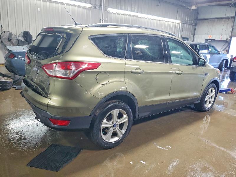 Photo 3 from auction – 2014 FORD ESCAPE SE with VIN 1FMCU9G9XEUA98377