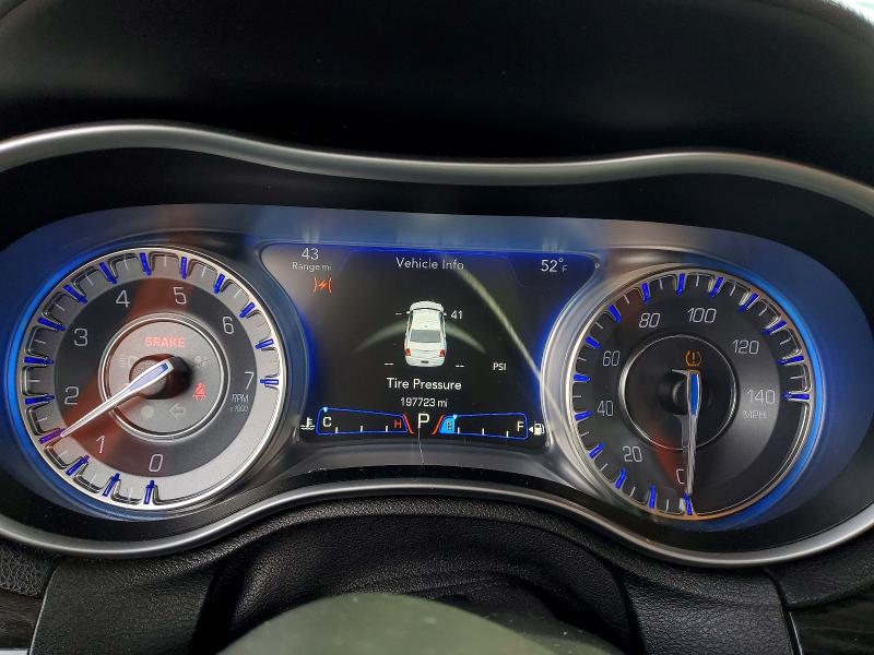Photo 9 from auction – 2016 CHRYSLER 300 with VIN 2C3CCAAG7GH268429