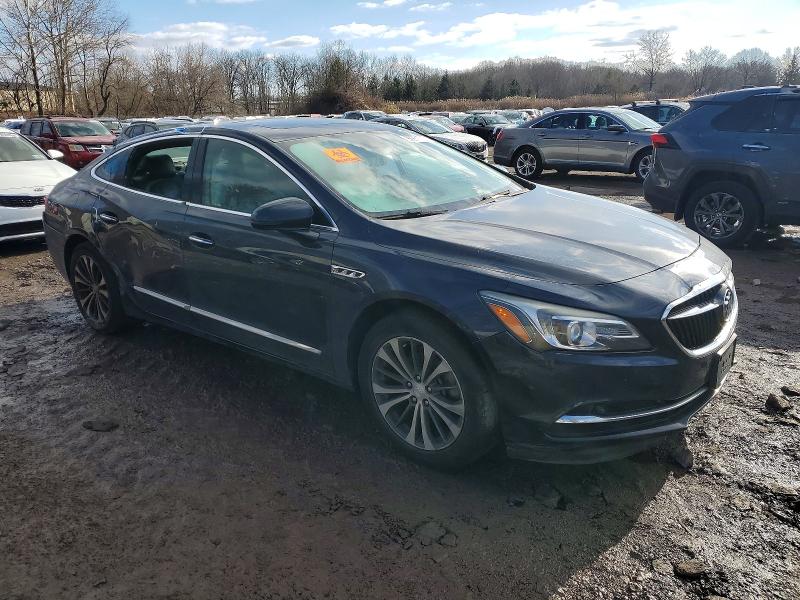 Photo 4 from auction – 2017 BUICK LACROSSE with VIN 1G4ZR5SS3HU211007