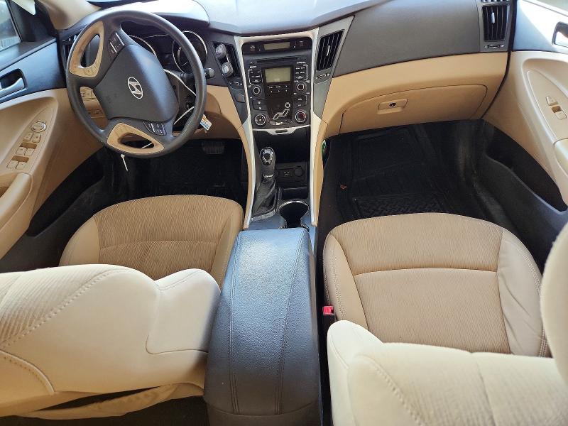 Photo 8 from auction – 2011 HYUNDAI SONATA with VIN 5NPEB4AC8BH079004