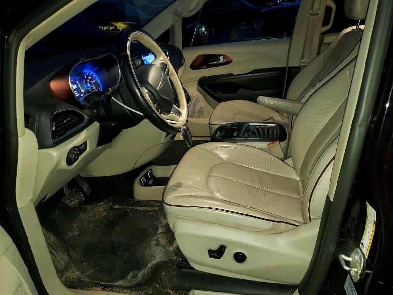 Photo 7 from auction – 2017 CHRYSLER PACIFICA L with VIN 2C4RC1GG8HR754322