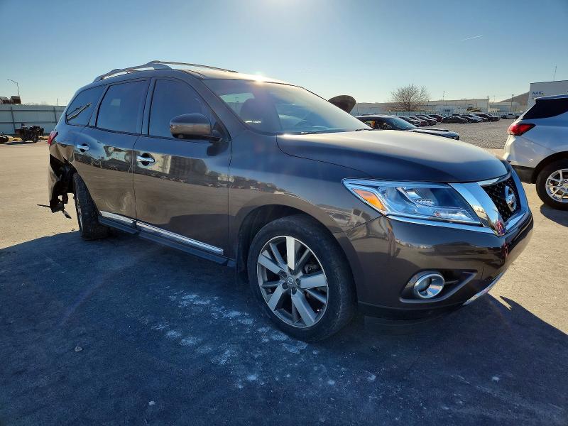 Photo 4 from auction – 2015 NISSAN PATHFINDER with VIN 5N1AR2MM8FC647638