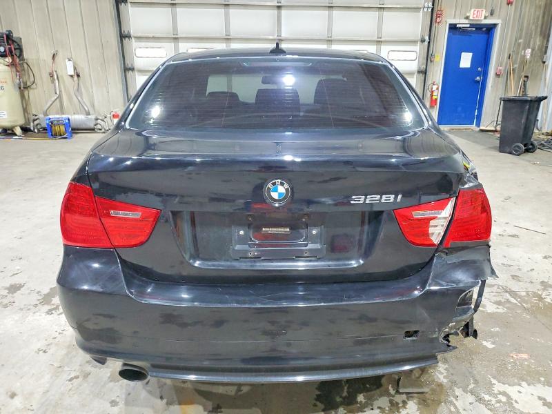 Photo 6 from auction – 2011 BMW 328 XI with VIN WBAPK7G56BNN69926